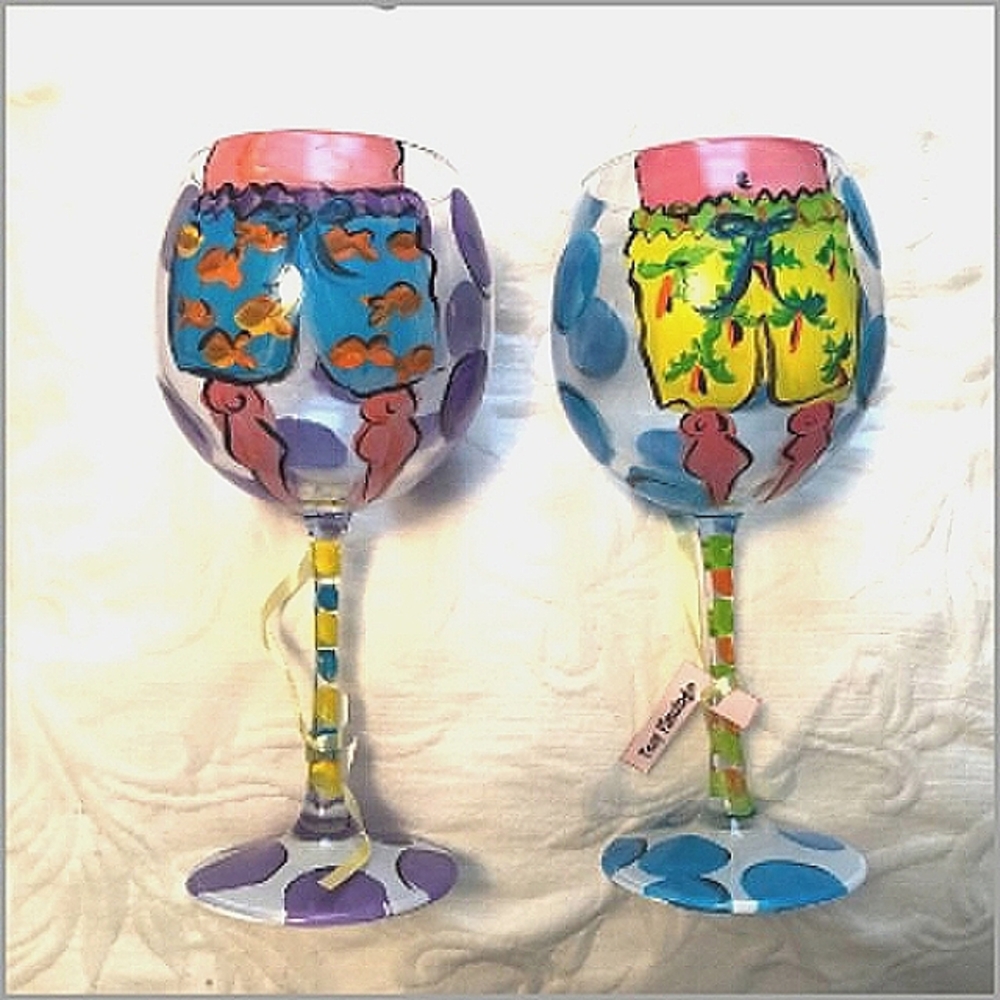 💜NWT Foxy Flamingo Hand Painted Polka Dot Goofy Wine Glasses🩵 - Picture 1 of 7